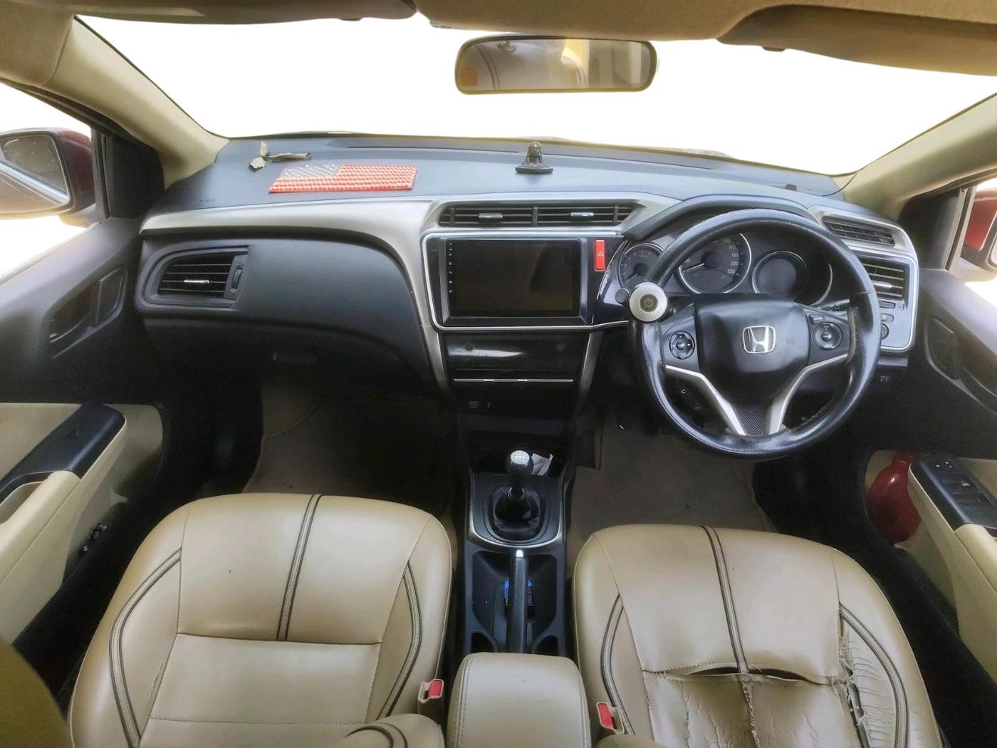 2014 Honda City 1.5L I-DTEC SV, Diesel, Manual, 1,16,502 km, interior