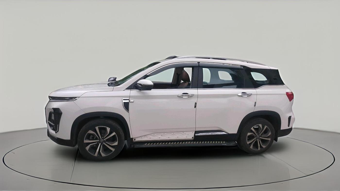 2023 MG HECTOR PLUS SHARP PRO 2.0 TURBO DIESEL 7 STR, Diesel, Manual, 36,612 km, exterior