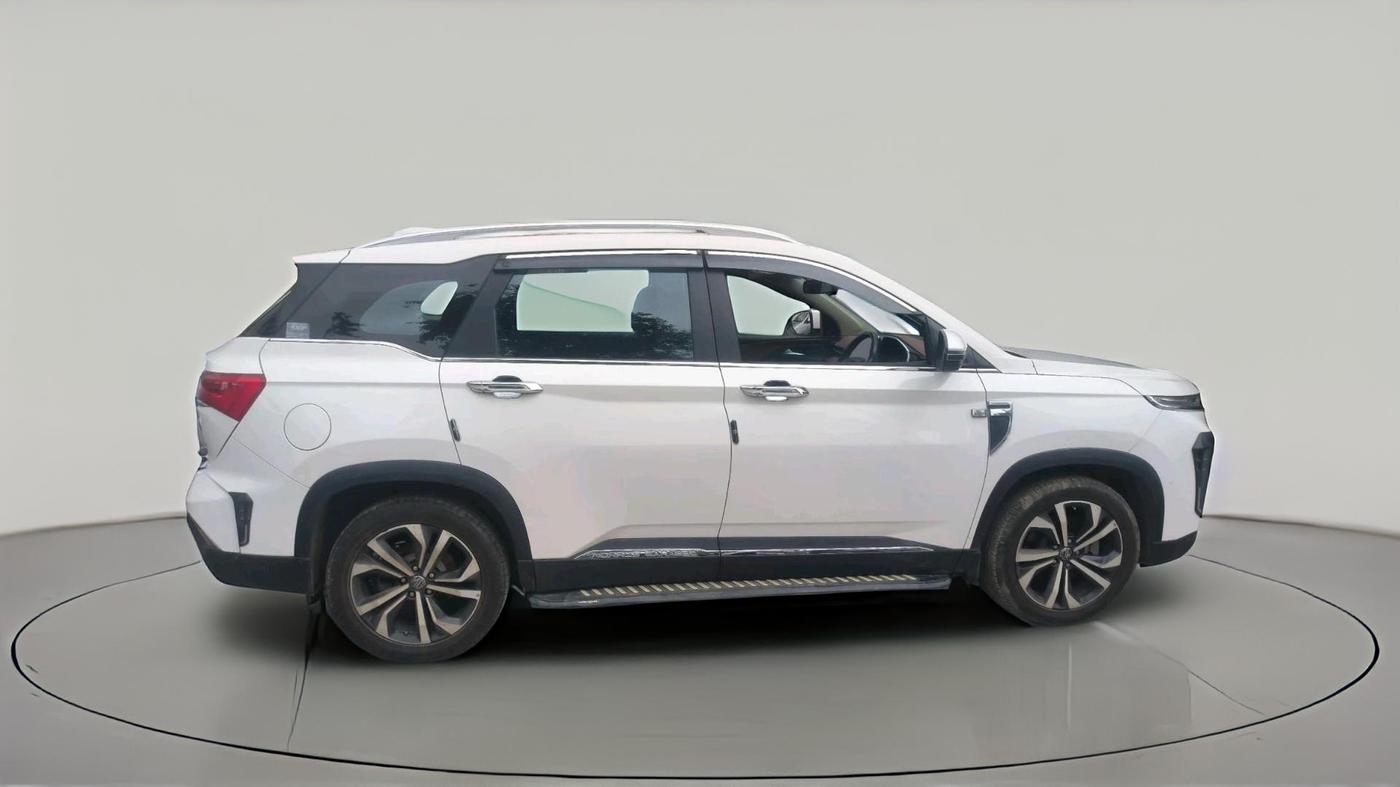 2023 MG HECTOR PLUS SHARP PRO 2.0 TURBO DIESEL 7 STR, Diesel, Manual, 36,612 km, exterior