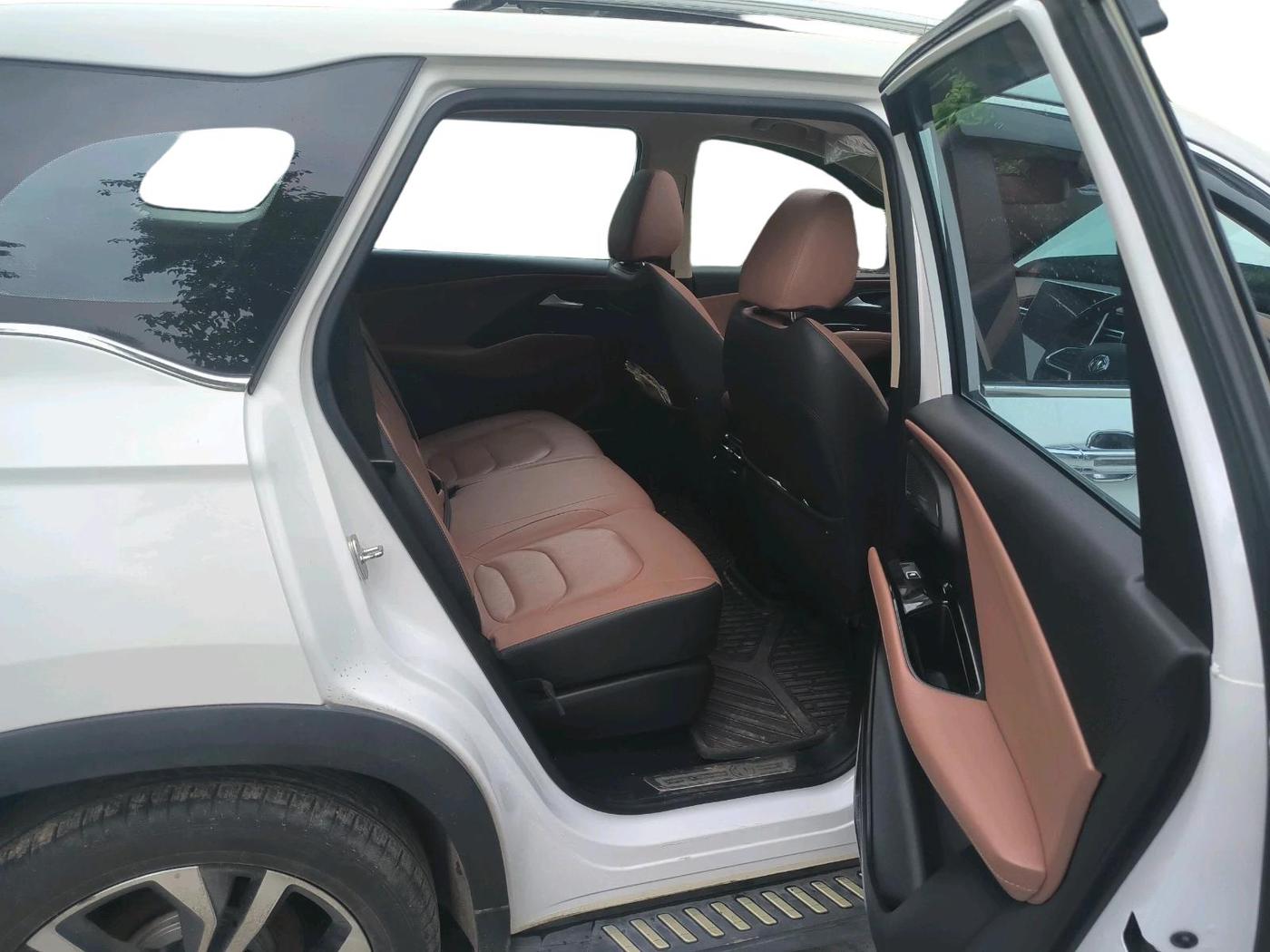 2023 MG HECTOR PLUS SHARP PRO 2.0 TURBO DIESEL 7 STR, Diesel, Manual, 36,612 km, interior