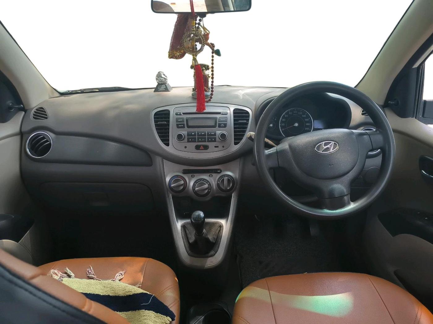 2012 Hyundai i10 MAGNA 1.1, Petrol, Manual, 90,408 km, interior
