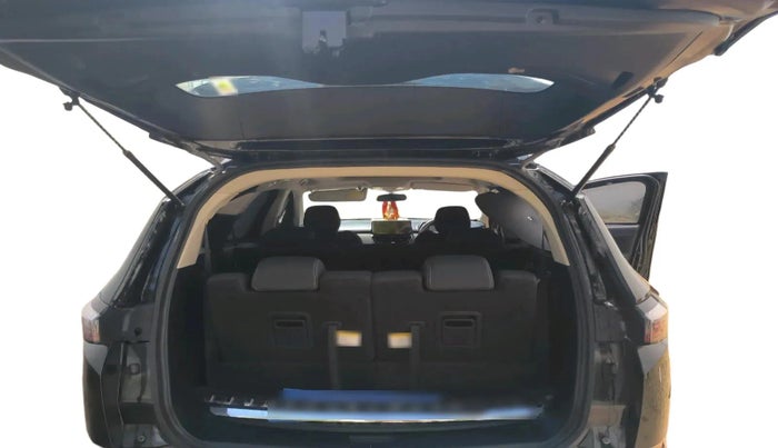 2023 Tata Safari XT PLUS DARK EDITION, Diesel, Manual, 20,611 km, exterior