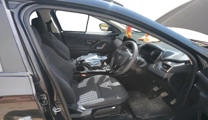 2023 Tata Safari XT PLUS DARK EDITION, Diesel, Manual, 20,611 km, interior
