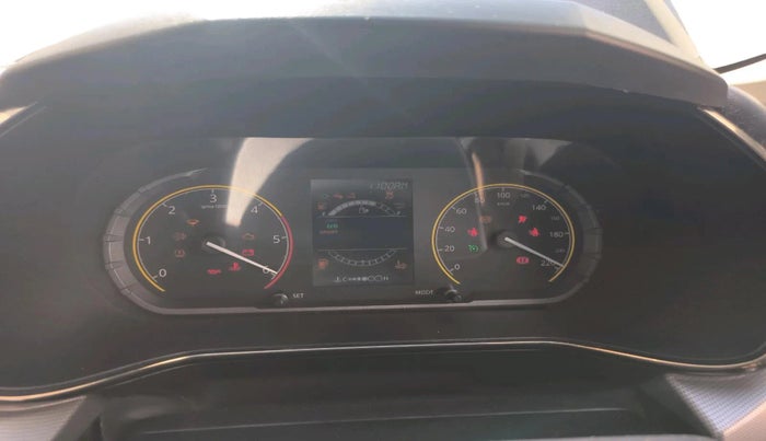 2023 Tata Safari XT PLUS DARK EDITION, Diesel, Manual, 20,611 km, interior