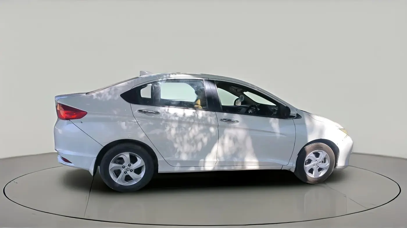 2016 Honda City 1.5L I-DTEC VX, Diesel, Manual, 1,29,481 km, exterior