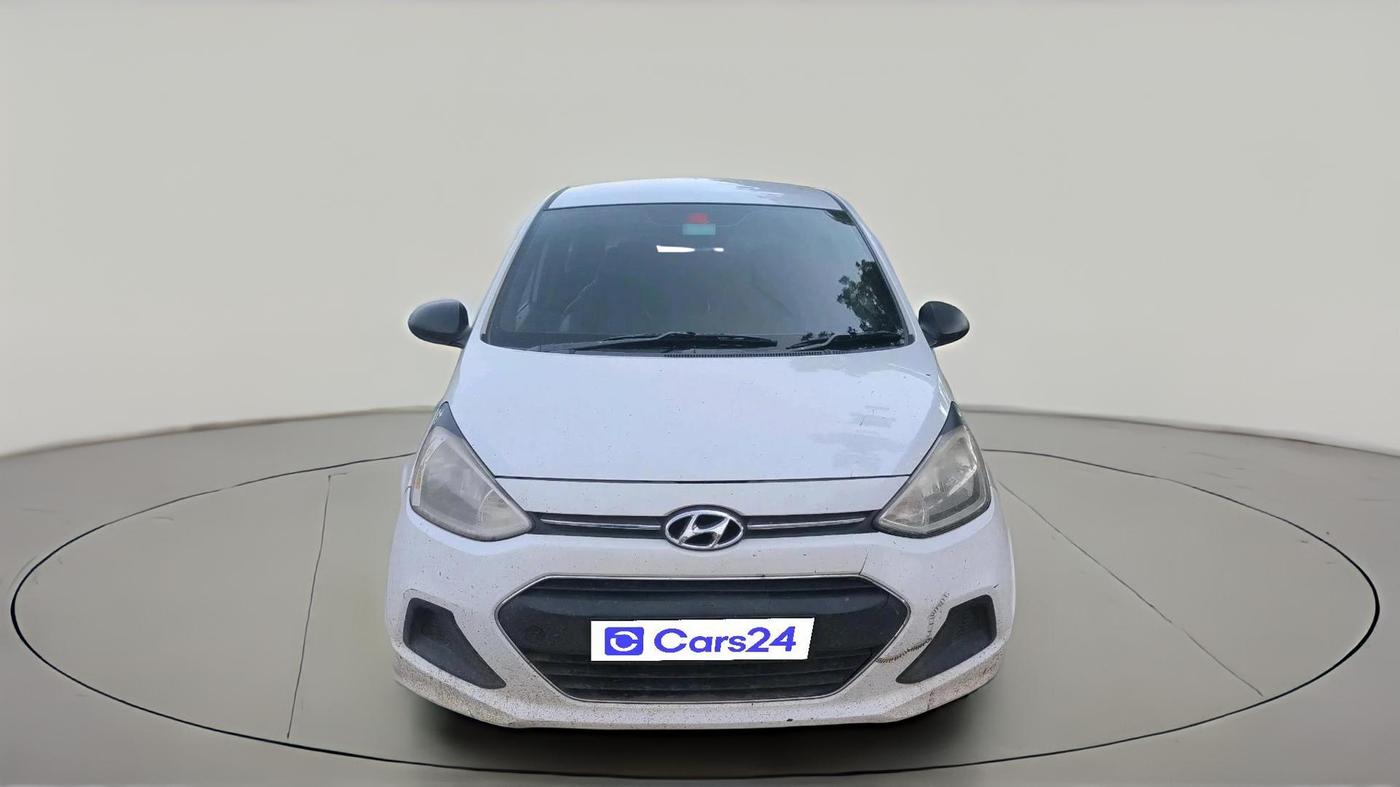 2015 Hyundai Xcent BASE 1.1, Diesel, Manual, 1,61,431 km, exterior