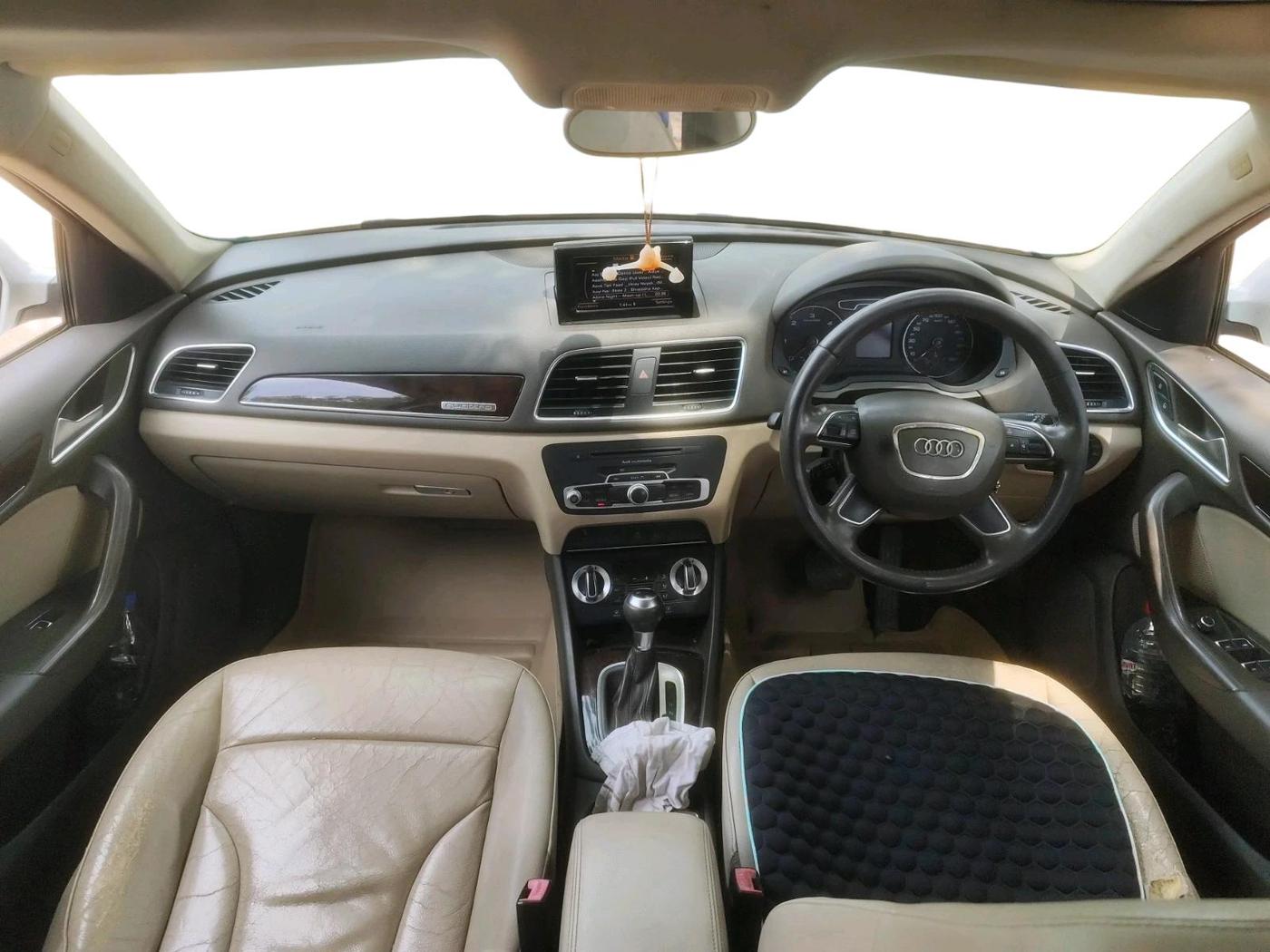 2015 Audi Q3 2.0 TDI QUATTRO, Diesel, Automatic, 79,150 km, interior