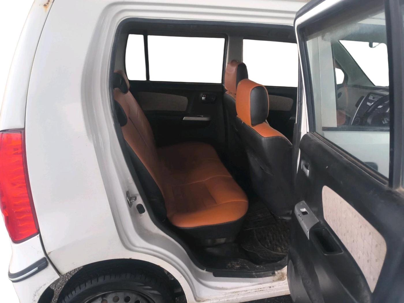 2016 Maruti Wagon R 1.0 VXI, Petrol, Manual, 87,470 km, interior