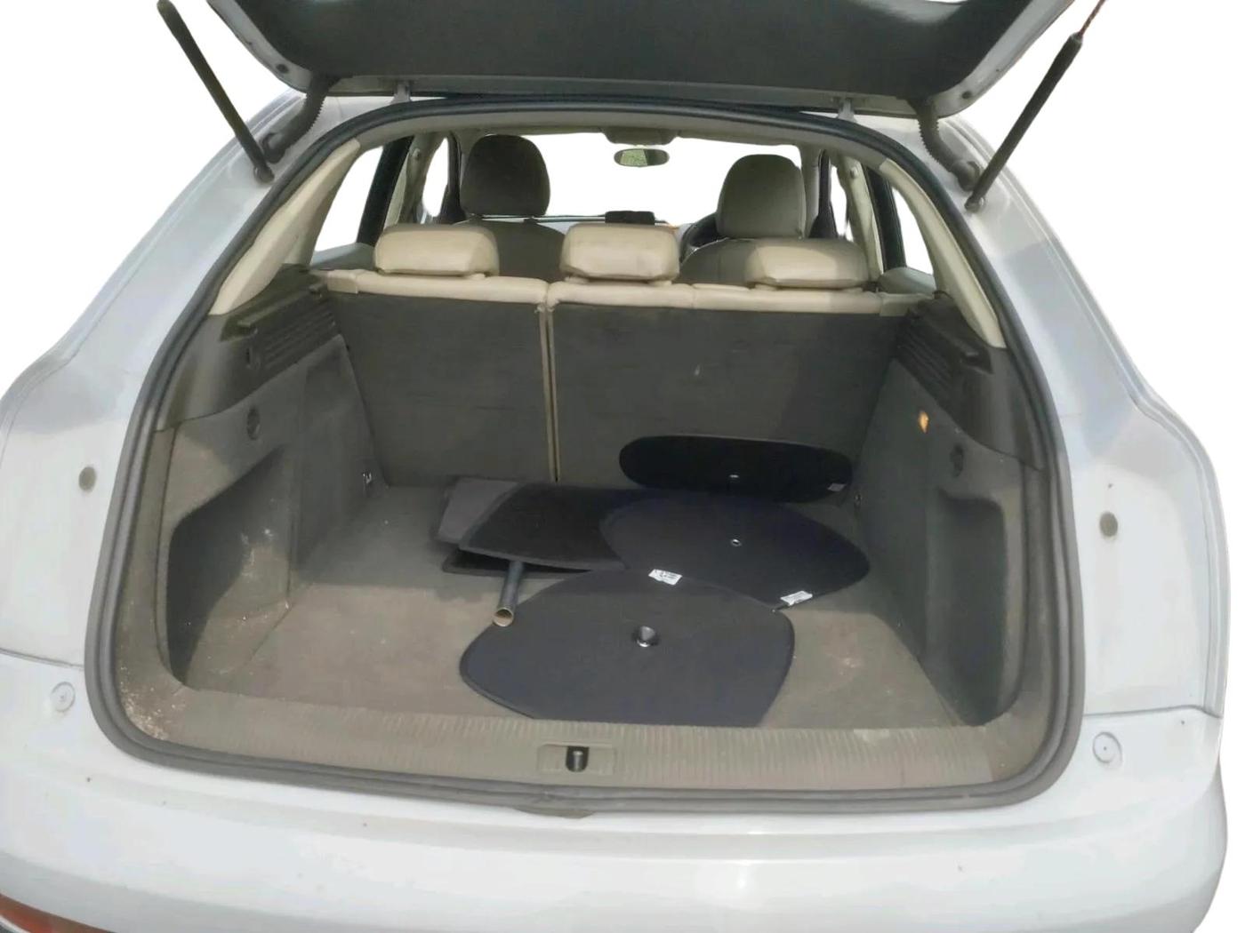 2012 Audi Q3 2.0 TDI, Diesel, Automatic, 1,78,947 km, exterior