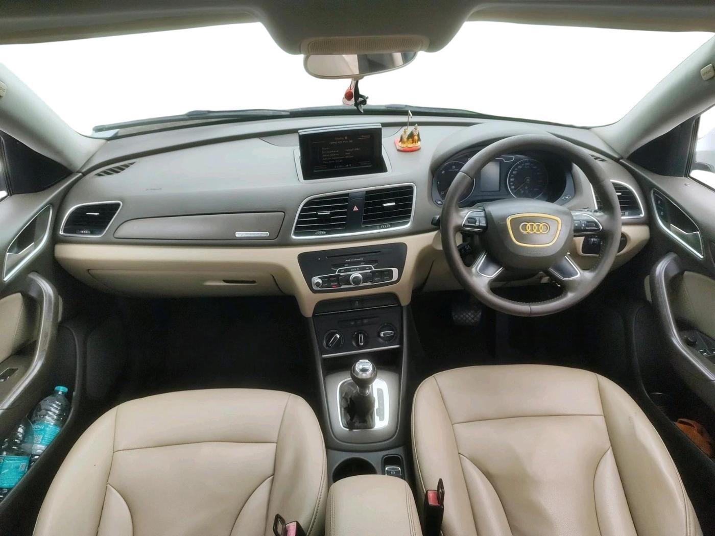 2012 Audi Q3 2.0 TDI, Diesel, Automatic, 1,78,947 km, interior