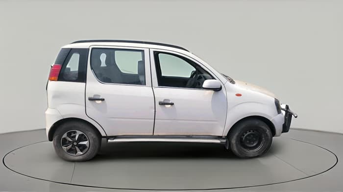 2012 Mahindra Quanto C4, Diesel, Manual, 95,200 km, exterior