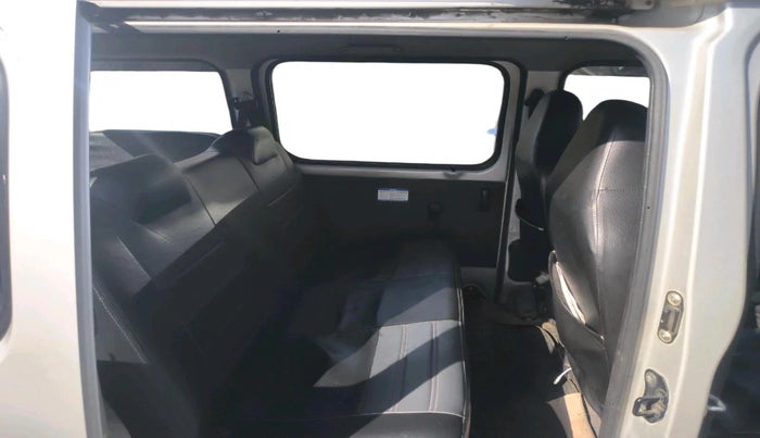 2022 Maruti Eeco 5 STR AC (O), CNG, Manual, 78,831 km, interior