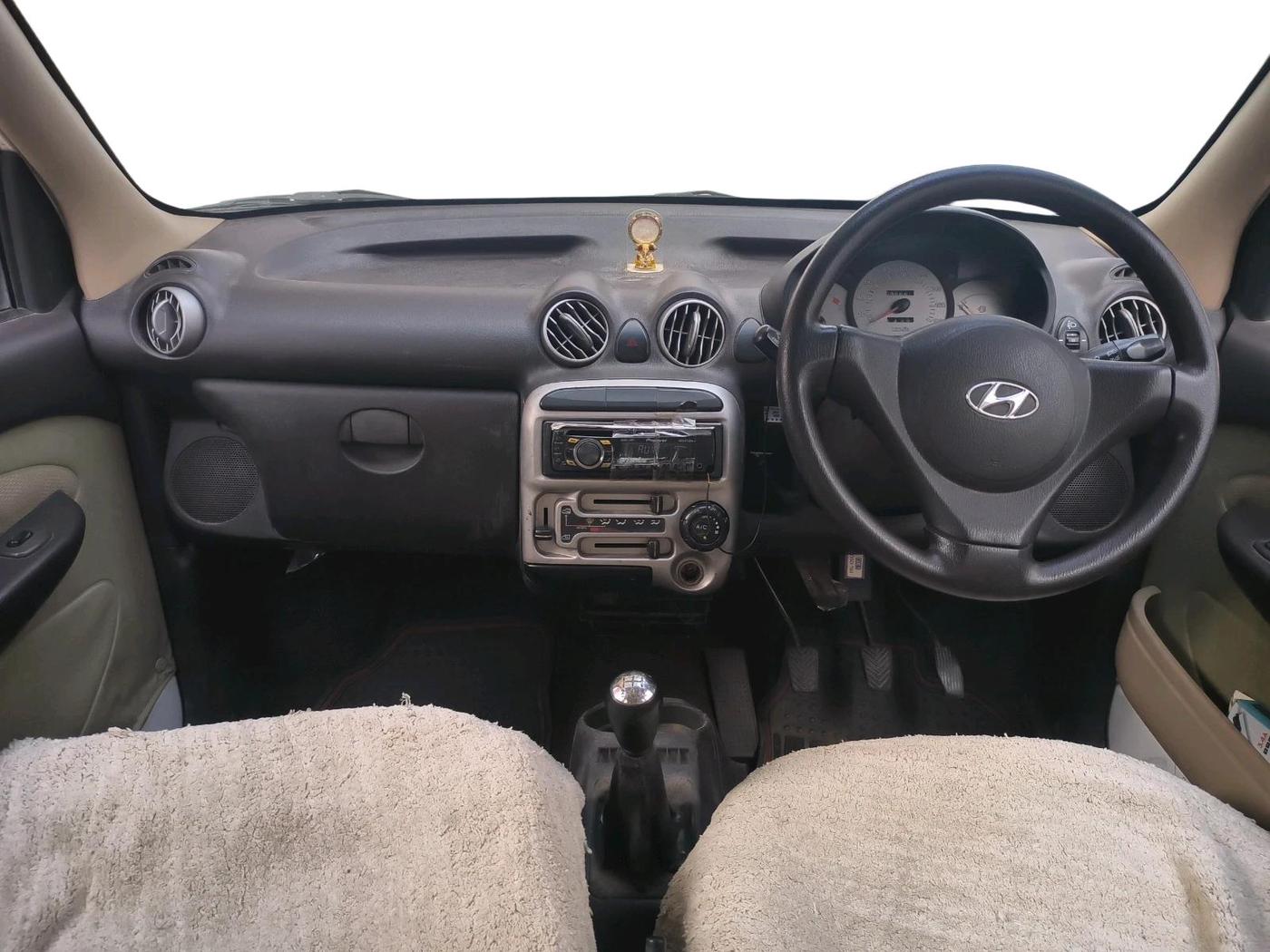 2011 Hyundai Santro Xing GL PLUS, CNG, Manual, 98,327 km, interior