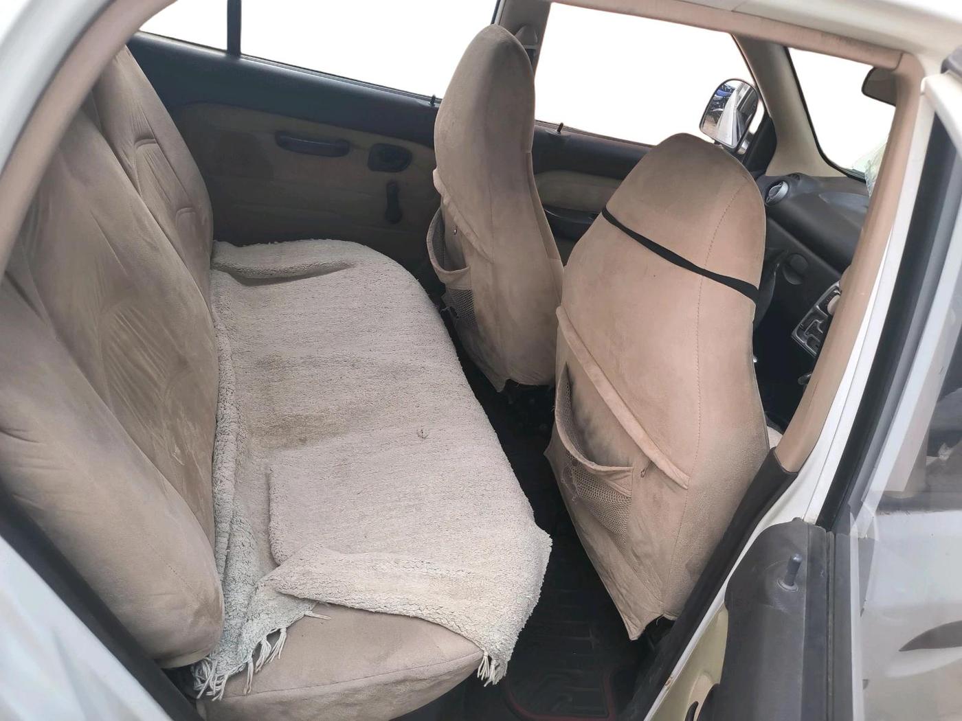2011 Hyundai Santro Xing GL PLUS, CNG, Manual, 98,327 km, interior