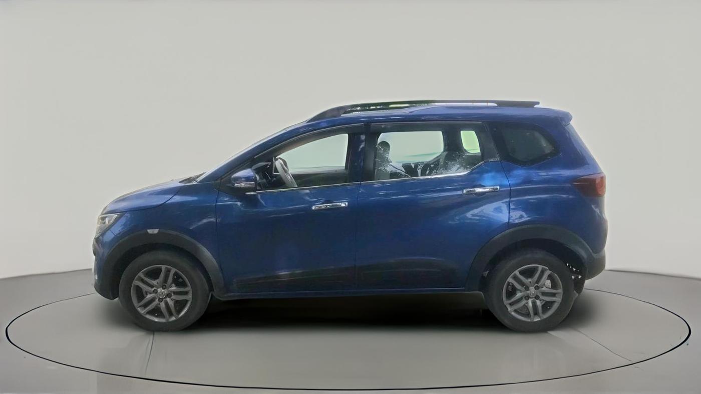 2020 Renault TRIBER RXZ, Petrol, Manual, 1,35,387 km, exterior