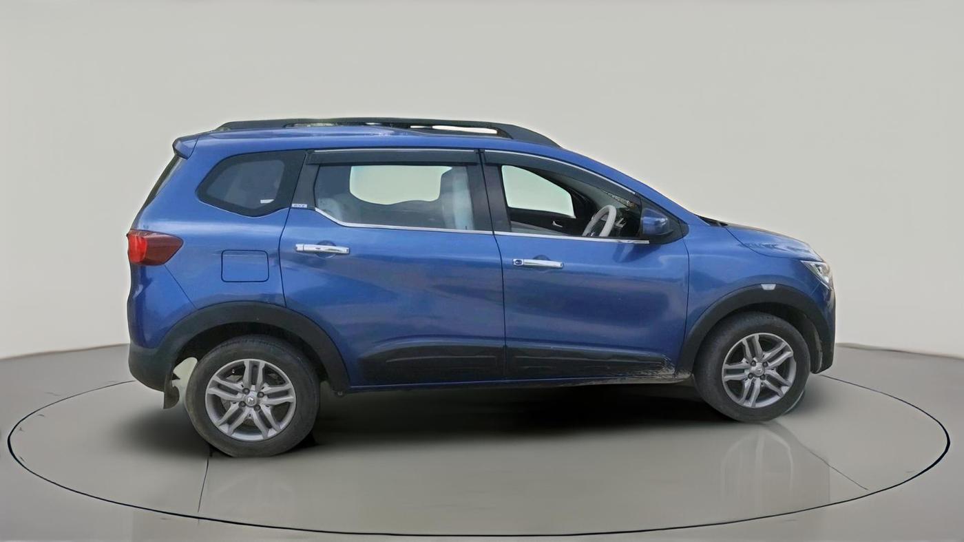 2020 Renault TRIBER RXZ, Petrol, Manual, 1,35,387 km, exterior