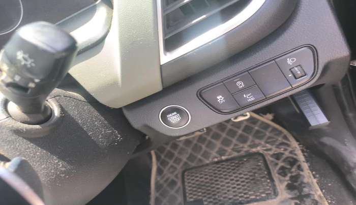2024 KIA SELTOS  X LINE 1.5 DIESEL AT, Diesel, Automatic, 25,718 km, interior
