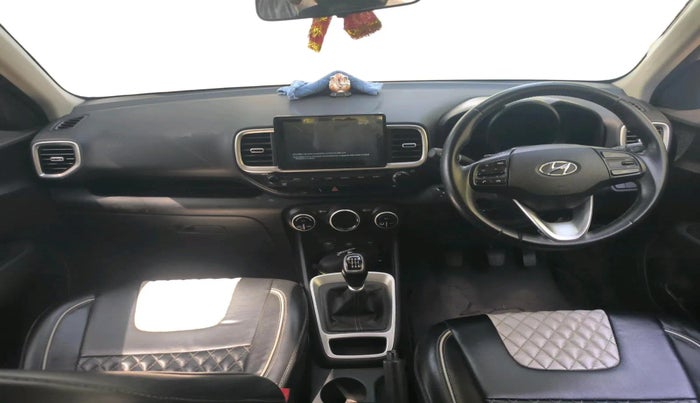 2019 Hyundai VENUE SX 1.0 TURBO, Petrol, Manual, 1,03,439 km, interior
