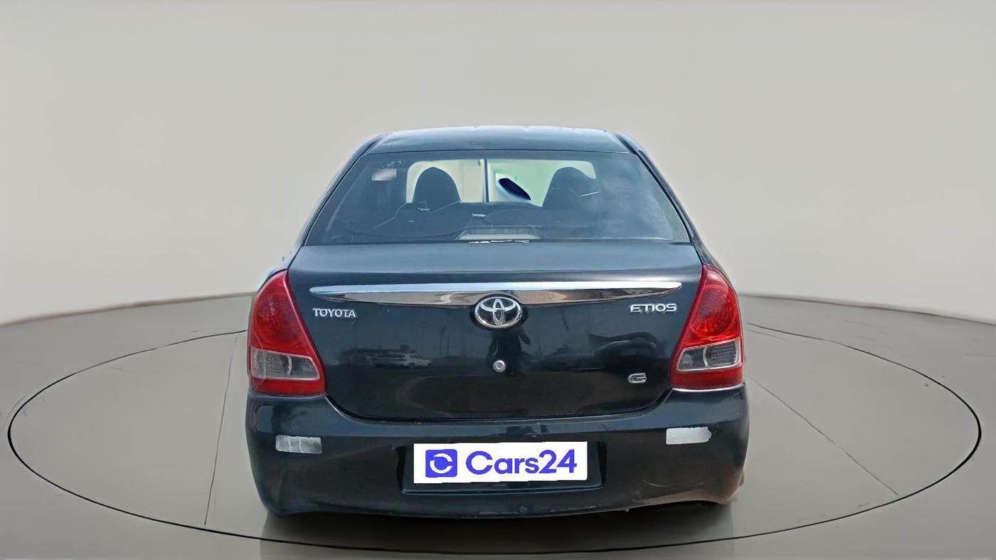 2011 Toyota Etios G, CNG, Manual, 1,37,178 km, exterior