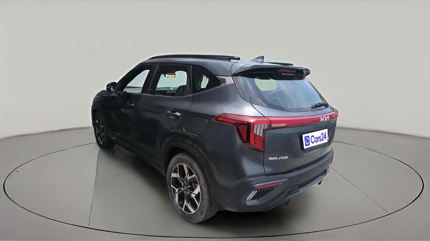 2023 KIA SELTOS  X LINE 1.5 DIESEL AT, Diesel, Automatic, 1,06,851 km, exterior
