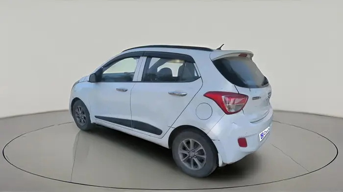 2016 Hyundai Grand i10 ASTA (O) AT 1.2 KAPPA VTVT, Petrol, Automatic, 1,58,000 km, exterior