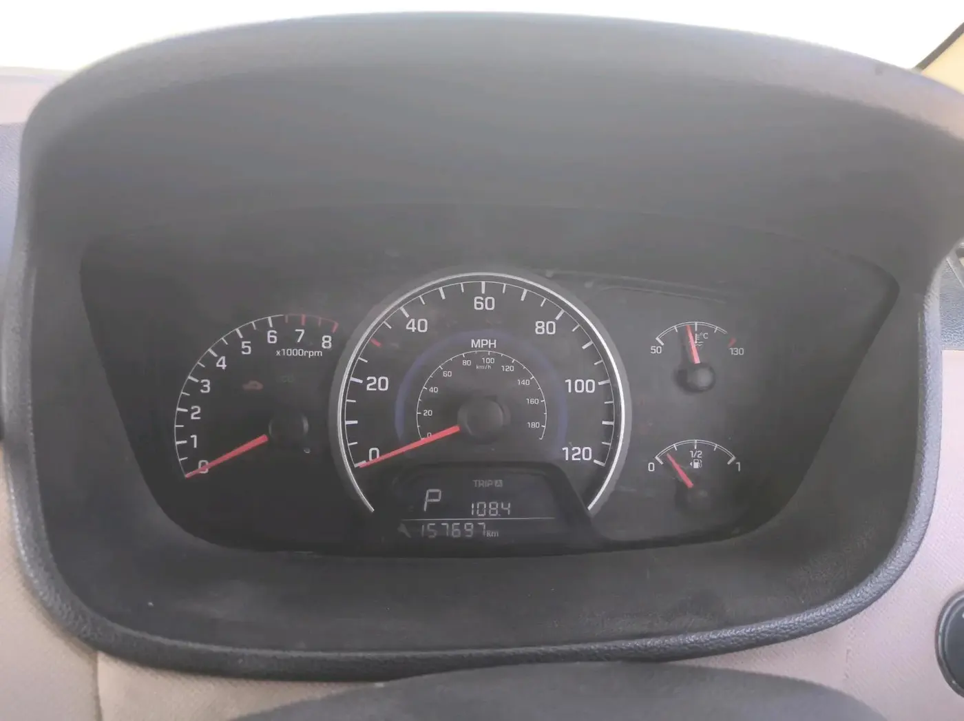 2016 Hyundai Grand i10 ASTA (O) AT 1.2 KAPPA VTVT, Petrol, Automatic, 1,58,000 km, interior