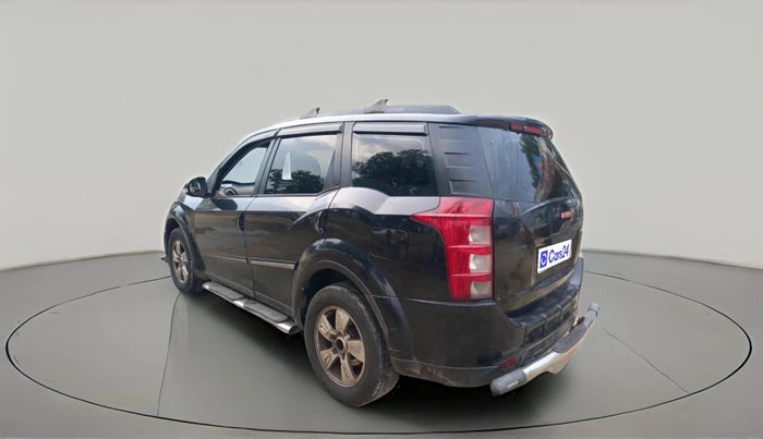 2013 Mahindra XUV500 W8, Diesel, Manual, 2,16,035 km, exterior