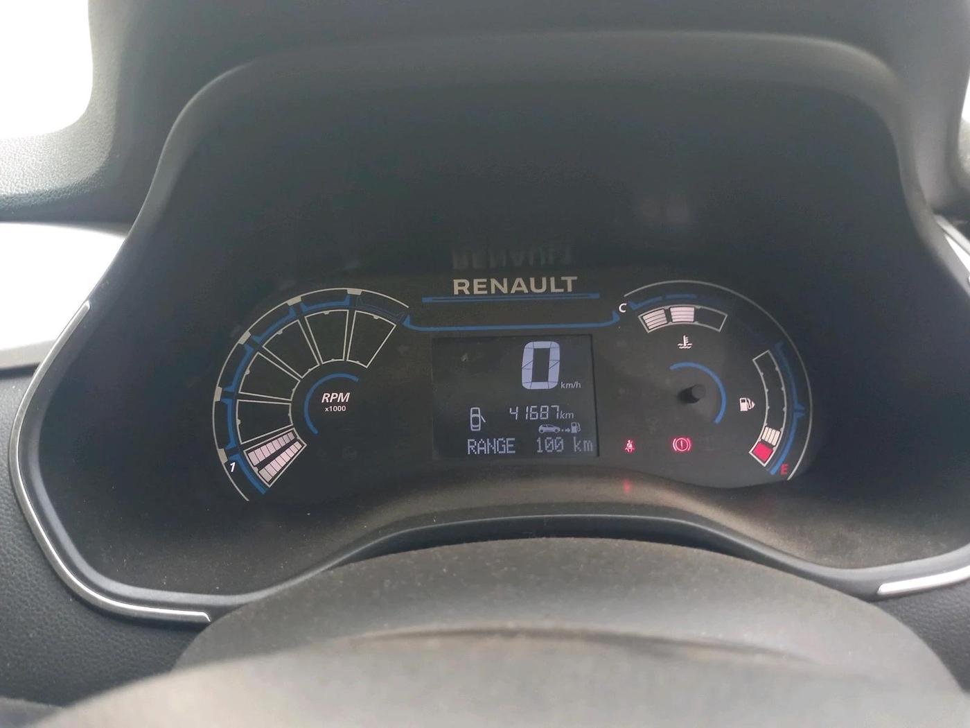 2021 Renault TRIBER RXZ, Petrol, Manual, 41,687 km, interior