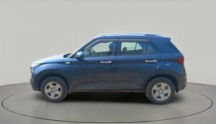 2021 Hyundai VENUE S 1.2, Petrol, Manual, 72,163 km, exterior