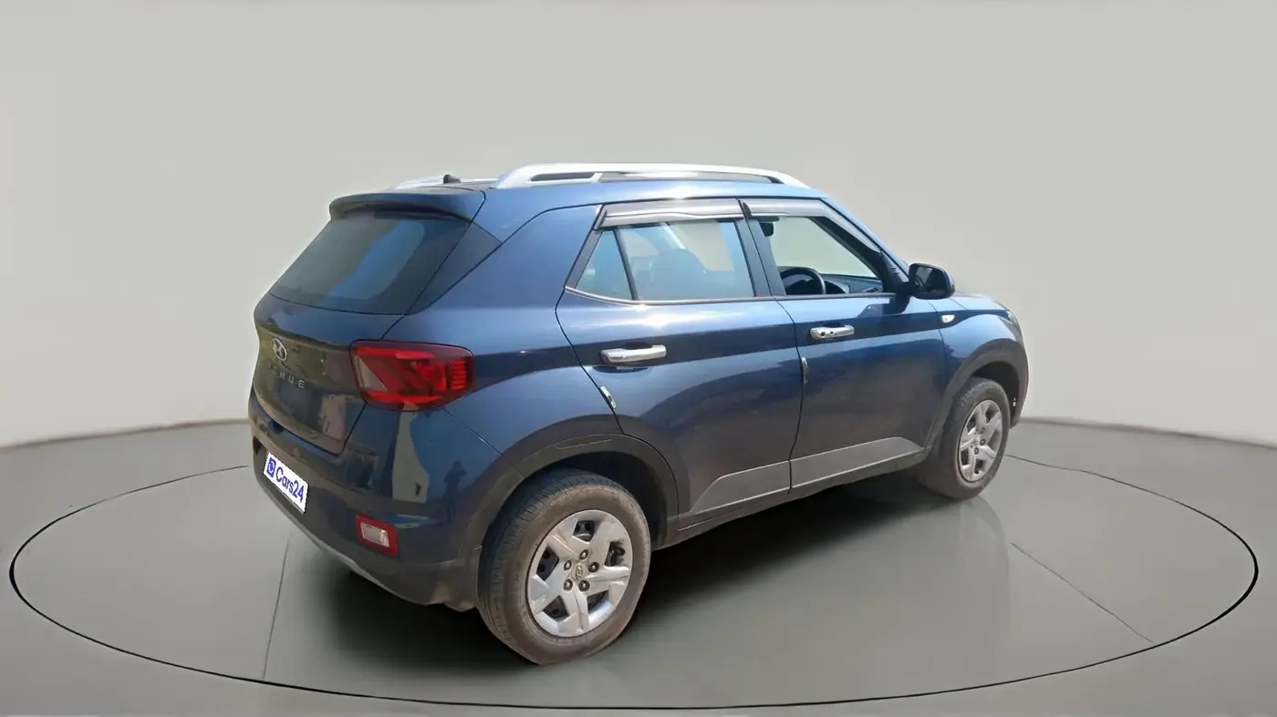 2021 Hyundai VENUE S 1.2, Petrol, Manual, 72,163 km, exterior