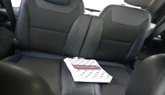 2023 Mahindra Thar LX P 2WD AT HT, Petrol, Automatic, 68,630 km, interior