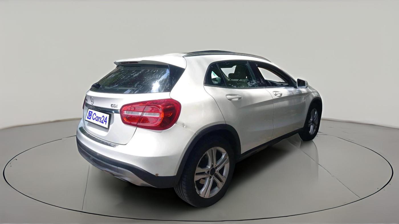 2015 Mercedes Benz GLA Class 200 CDI SPORT, Diesel, Automatic, 1,39,352 km, exterior