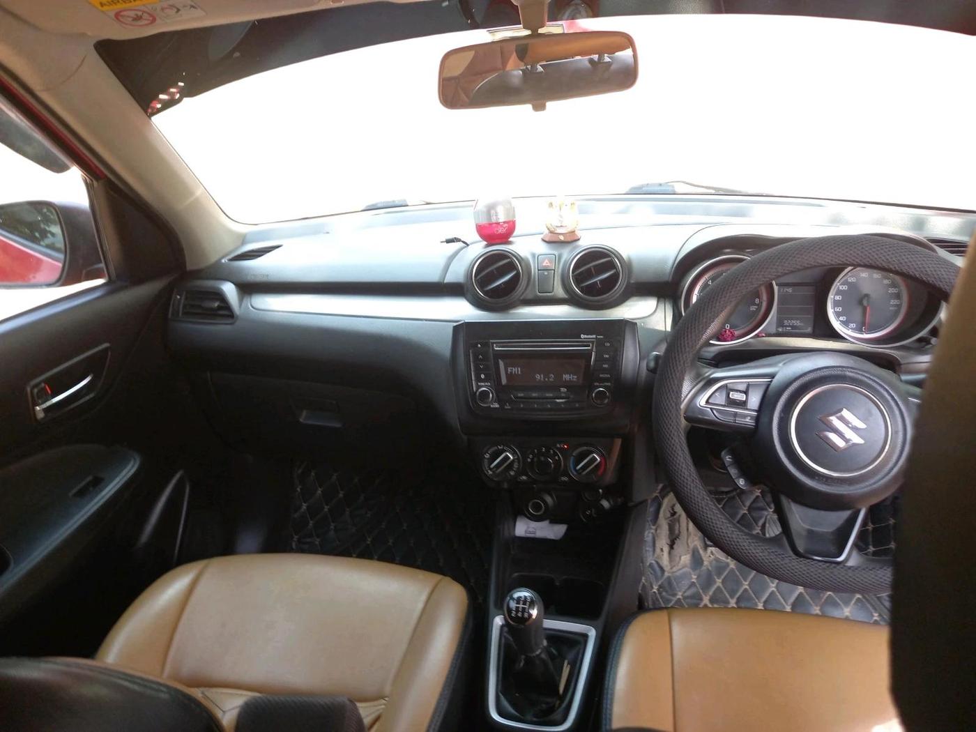 2020 Maruti Swift VXI, Petrol, Manual, 92,255 km, interior