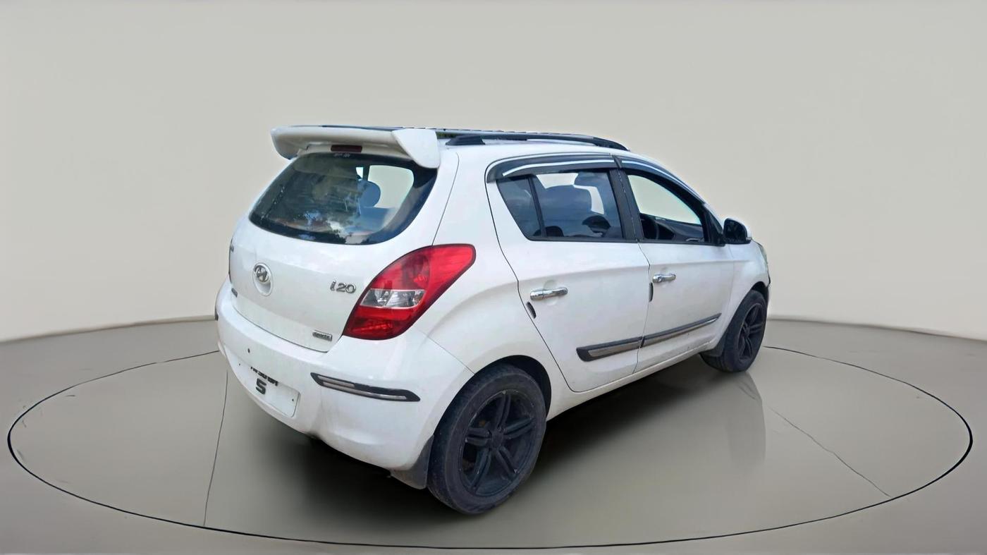 2011 Hyundai i20 SPORTZ 1.4 CRDI, Diesel, Manual, 1,27,763 km, exterior