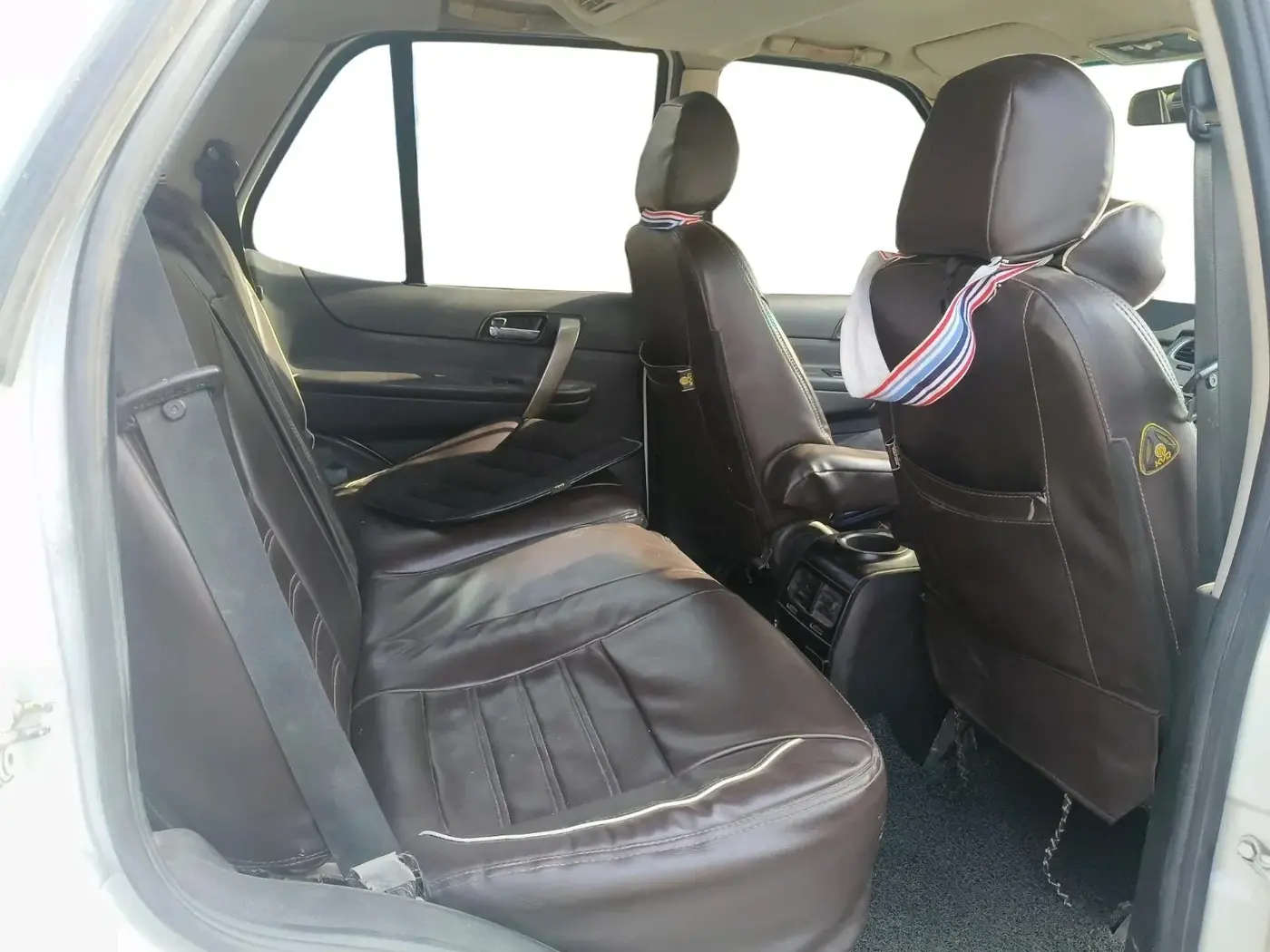 2015 Tata Safari Storme 2.2 EX 4X2, Diesel, Manual, 1,51,266 km, interior