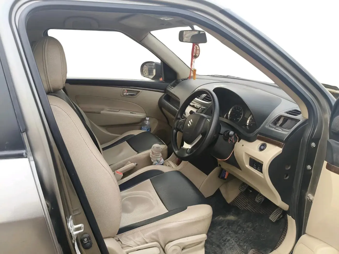 2015 Maruti Swift Dzire ZXI, Petrol, Manual, 58,157 km, interior