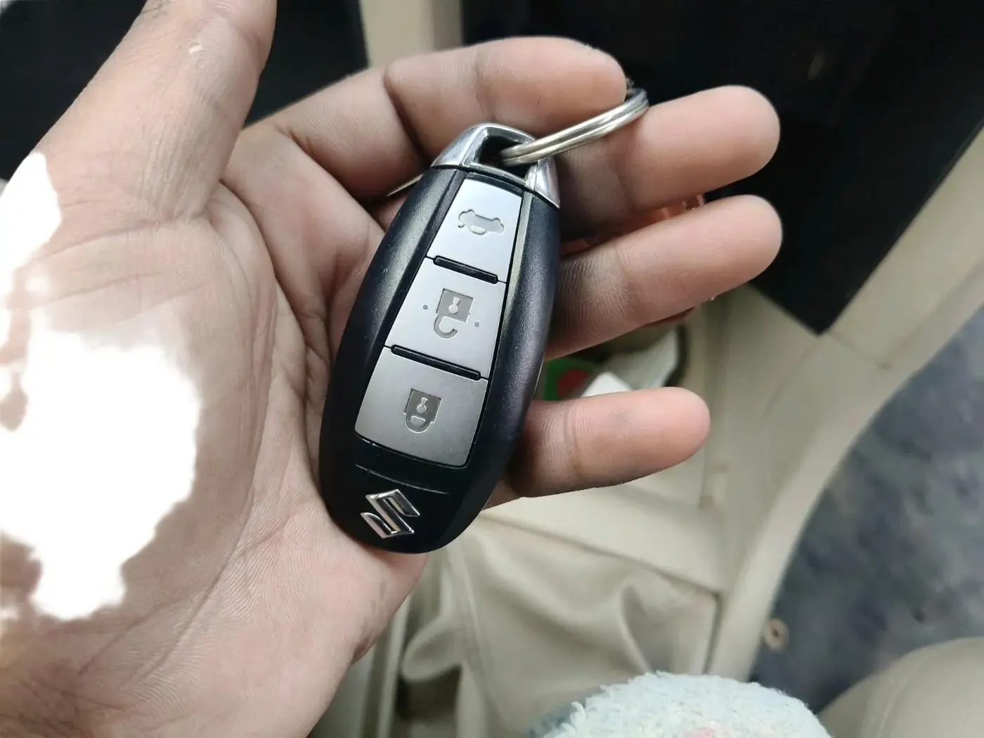 2015 Maruti Swift Dzire ZXI, Petrol, Manual, 58,157 km, interior