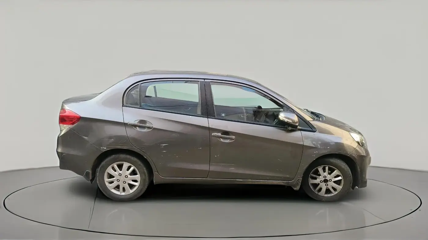 2013 Honda Amaze 1.5L I-DTEC VX, Diesel, Manual, 40,848 km, exterior
