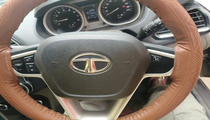 2016 Tata Tiago XZ PETROL, Petrol, Manual, 64,231 km, interior