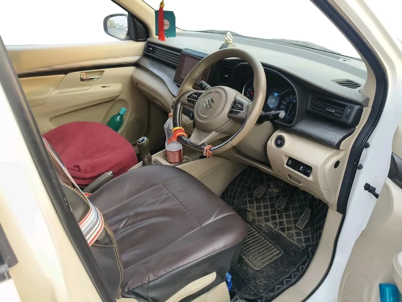2023 Maruti Ertiga ZXI+ SHVS, Petrol, Manual, 18,463 km, interior