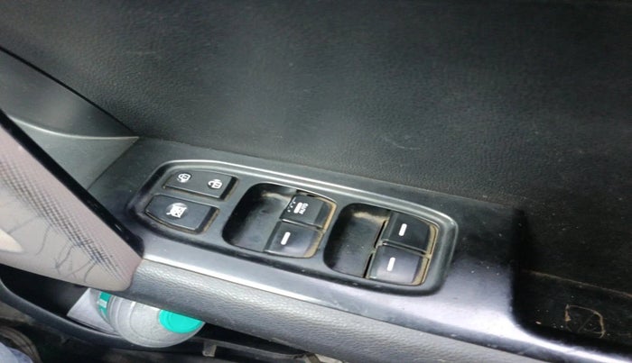 2017 Hyundai Creta SX PLUS 1.6 DIESEL, Diesel, Manual, 1,30,152 km, interior