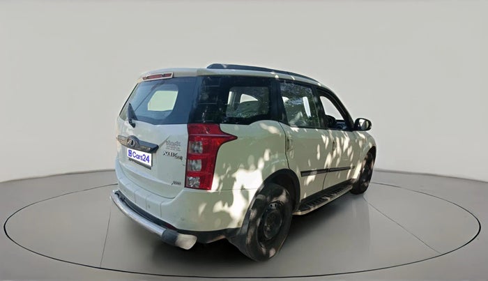 2015 Mahindra XUV500 W6, Diesel, Manual, 1,81,140 km, exterior