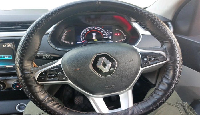 2025 Renault TRIBER RXZ, Petrol, Manual, 16,918 km, interior