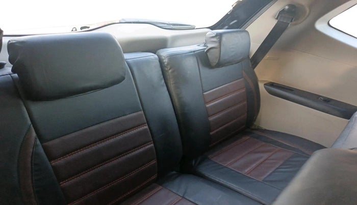 2025 Renault TRIBER RXZ, Petrol, Manual, 16,918 km, interior