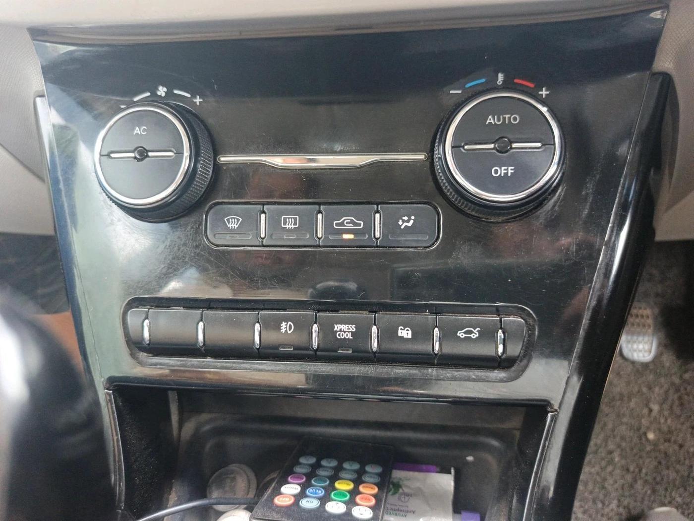 2021 Tata NEXON XZ PLUS (O) PETROL DUAL TONE, Petrol, Manual, 45,092 km, interior