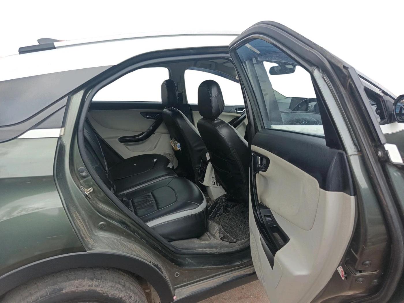 2021 Tata NEXON XZ PLUS (O) PETROL DUAL TONE, Petrol, Manual, 45,092 km, interior