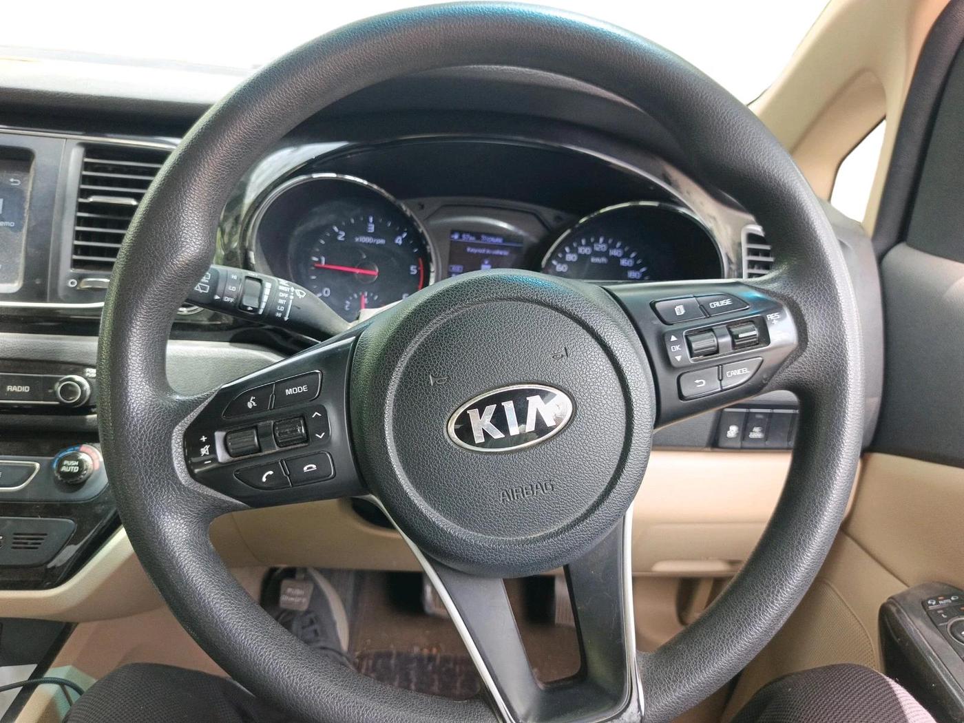2020 KIA CARNIVAL PRESTIGE 2.2 7 STR, Diesel, Automatic, 1,28,699 km, interior