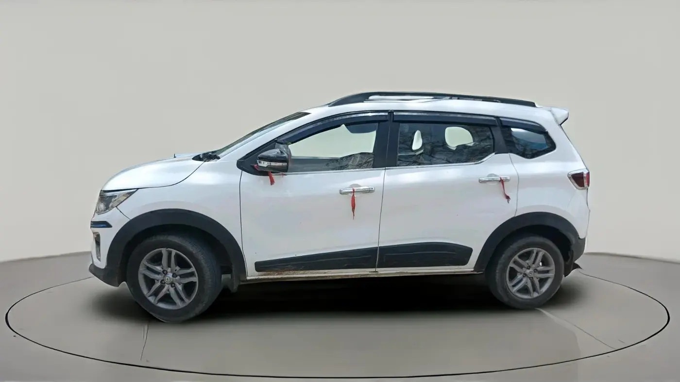 2023 Renault TRIBER RXZ, Petrol, Manual, 60,583 km, exterior