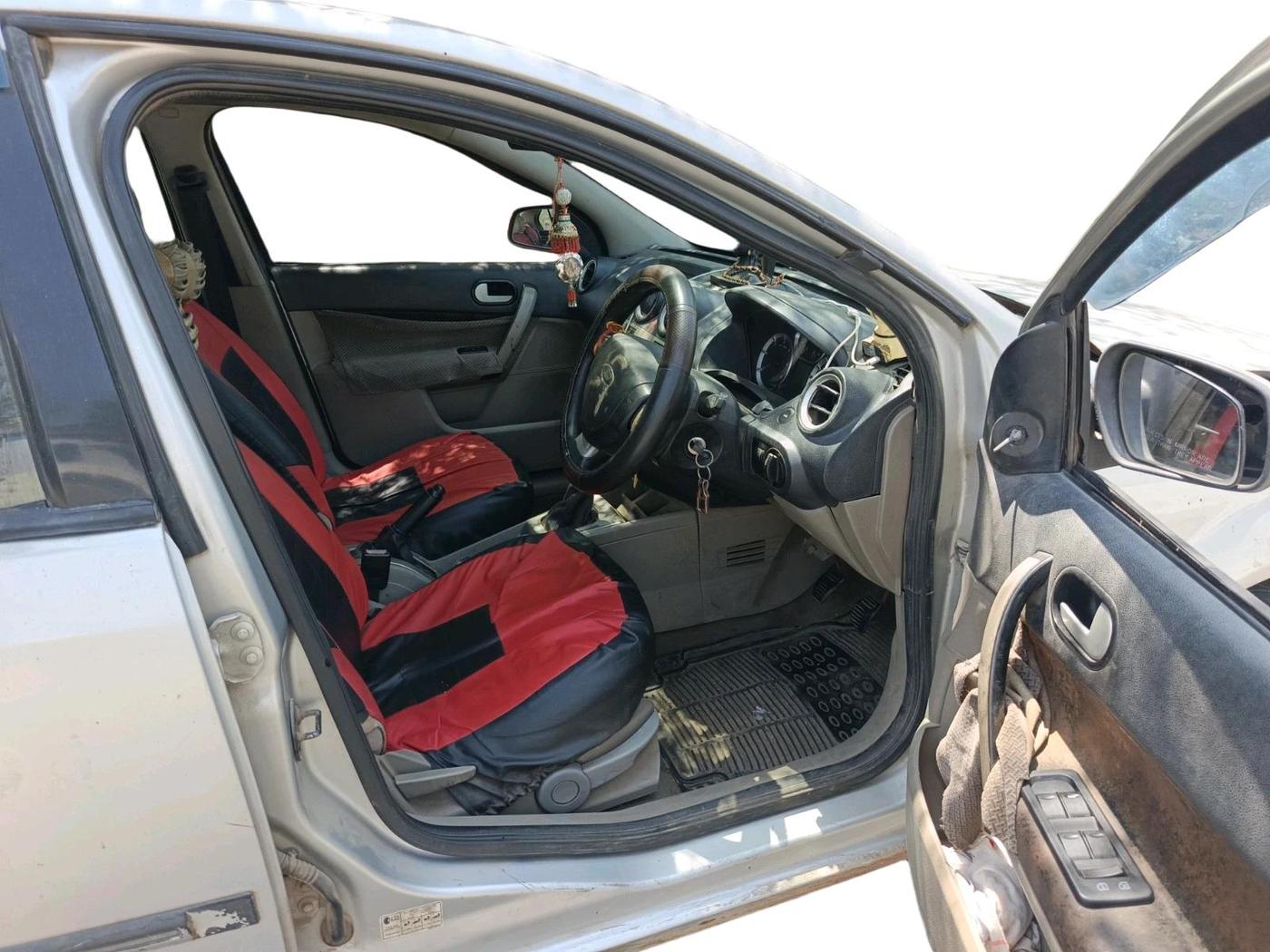 2011 Ford Fiesta EXI 1.4 DIESEL, Diesel, Manual, 1,12,000 km, interior