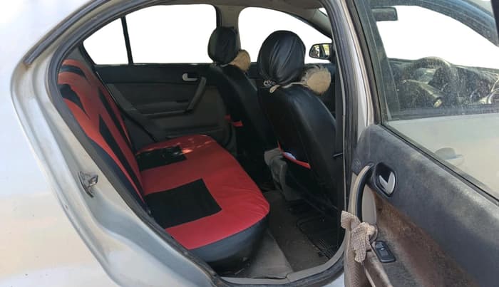 2011 Ford Fiesta EXI 1.4 DIESEL, Diesel, Manual, 1,12,000 km, interior